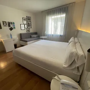 Pol & Grace Barcelona