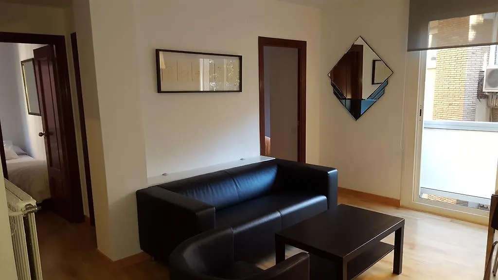 Isabella'S House Aparthotel Barcelona 3*,